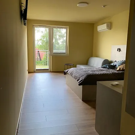 Laguna Alojamento de Acomodação e Pequeno-almoço 3*