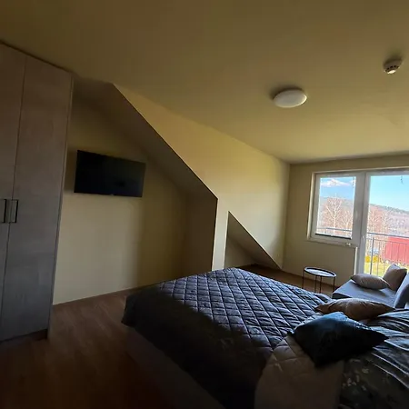 Alojamento de Acomodação e Pequeno-almoço Laguna 3*