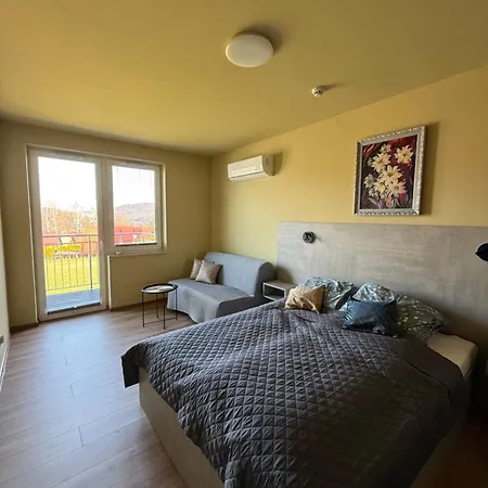 Alojamento de Acomodação e Pequeno-almoço Laguna 3*