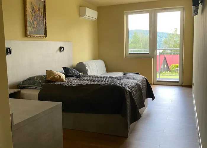 Laguna לינה וארוחת בוקר